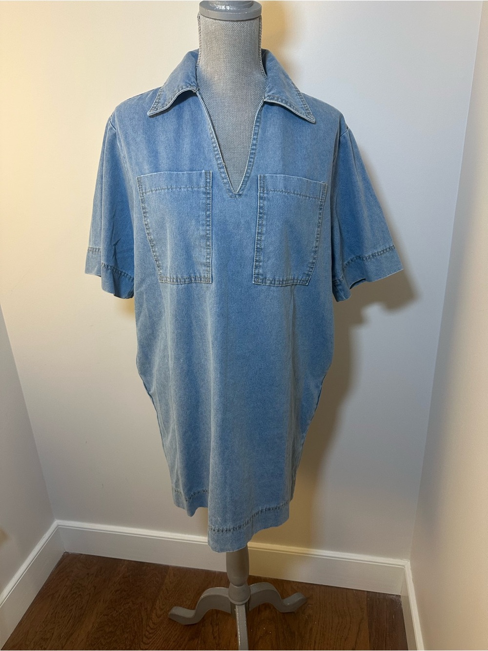 Denim collar dress size medium